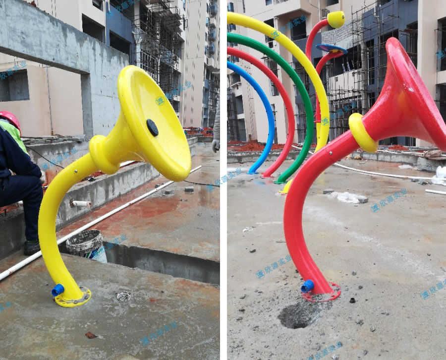 冰斗戲水小品