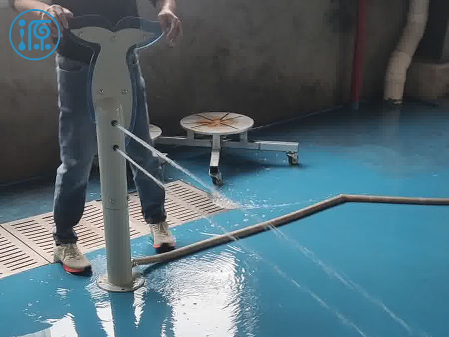 魚尾水槍